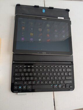 Samsung Galaxy Note Pro 32GB Black With Pen + Keyboard + Case + Charger